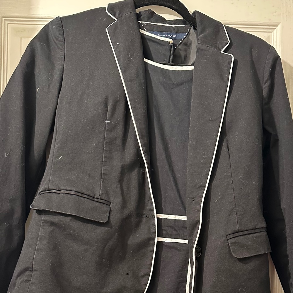 NWOT Tommy Hilfiger Dress Suit - Picture 3 of 3